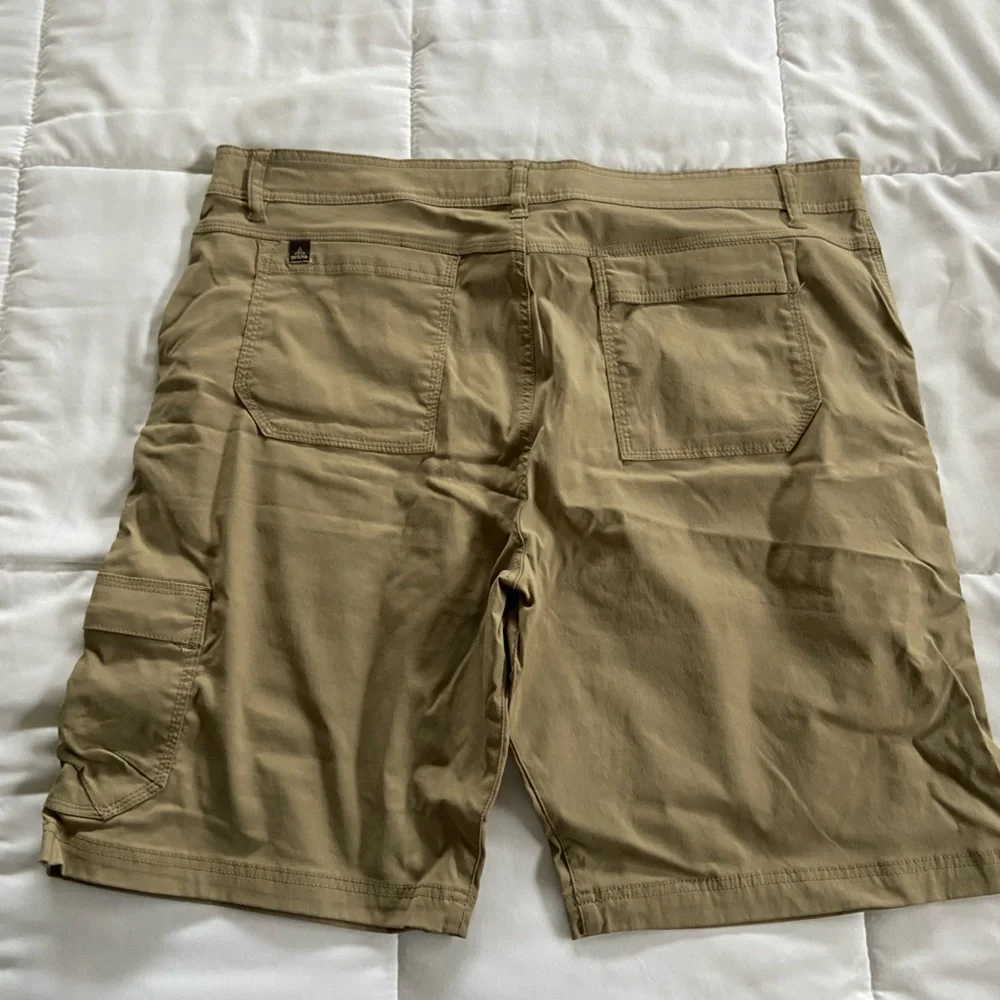 Prana Men’s Khaki Hiking Shorts